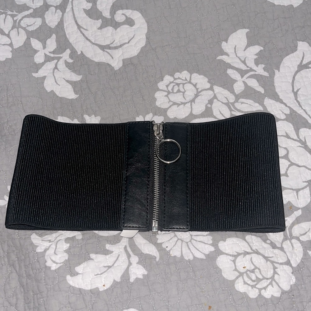 Sexy statement belt